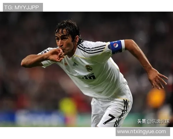 最混足球球星盘点那些场外风波不断的传奇人物