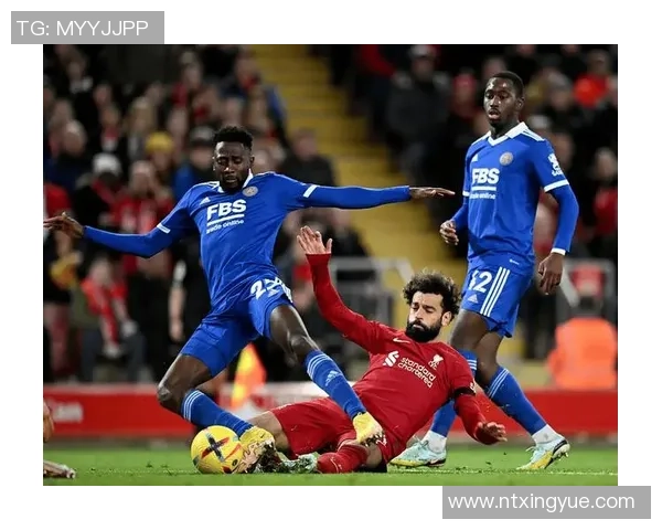 狮子座足球男神盘点：那些星光璀璨的球场霸主