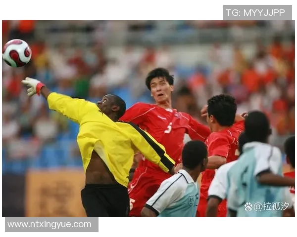 红色激情燃动绿茵赛场聚焦闪耀足球巨星荣耀瞬间